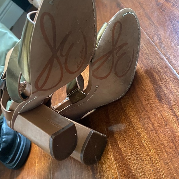 Block heels - Picture 2 of 2